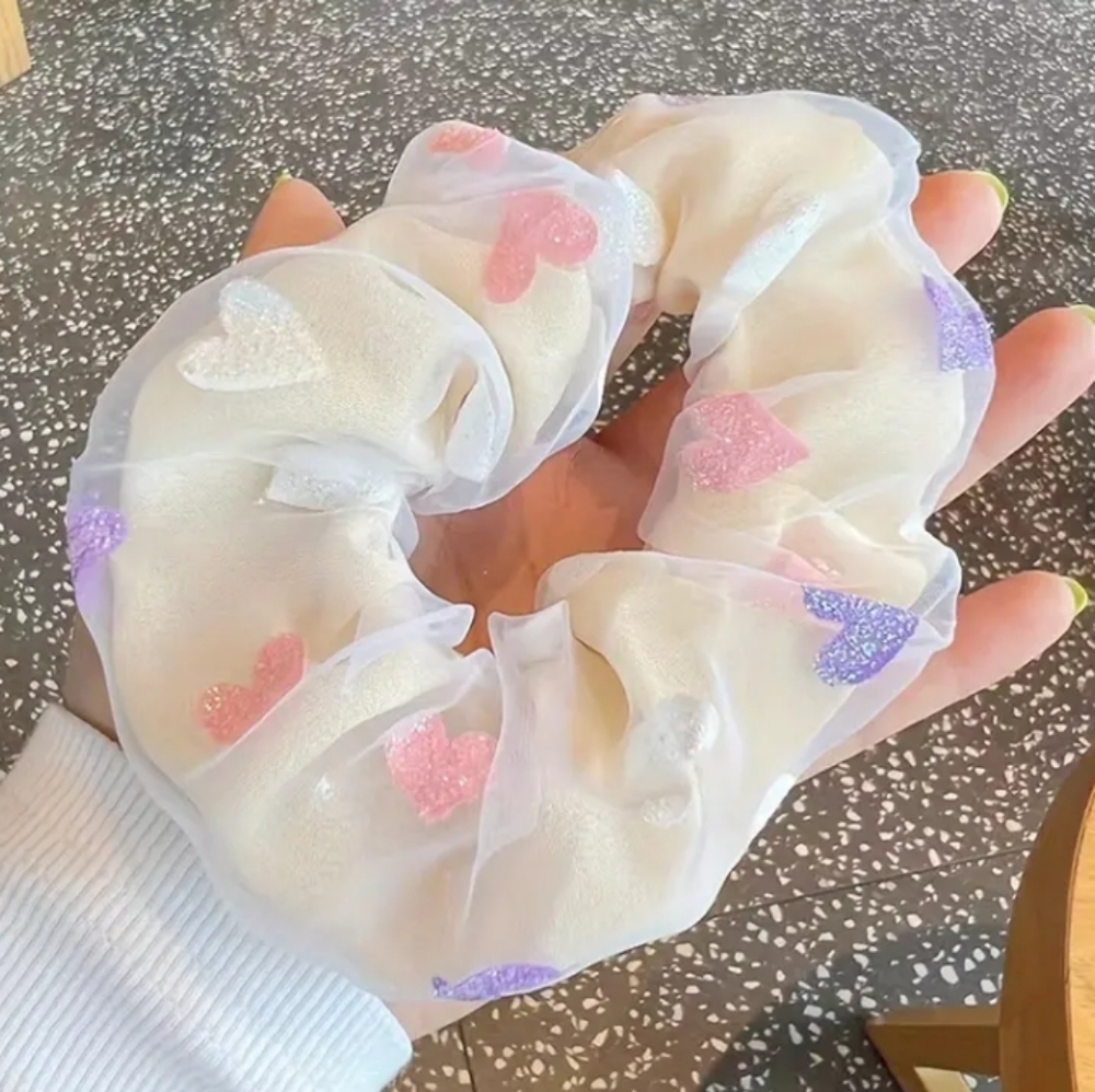 Humble Heart Scrunchie Set - Picture 5 of 5